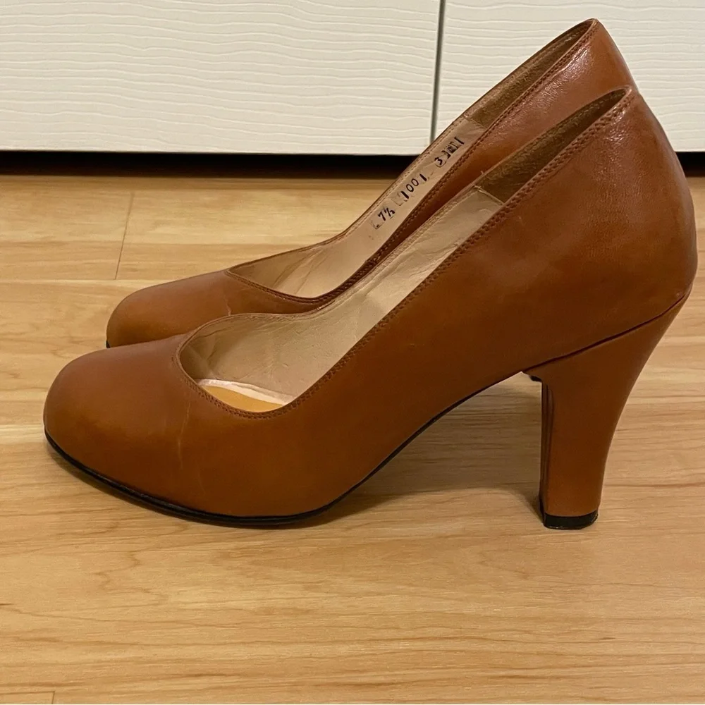 Remix vintage shoes babydoll heels 7.5 Cognac - Picture 1 of 8